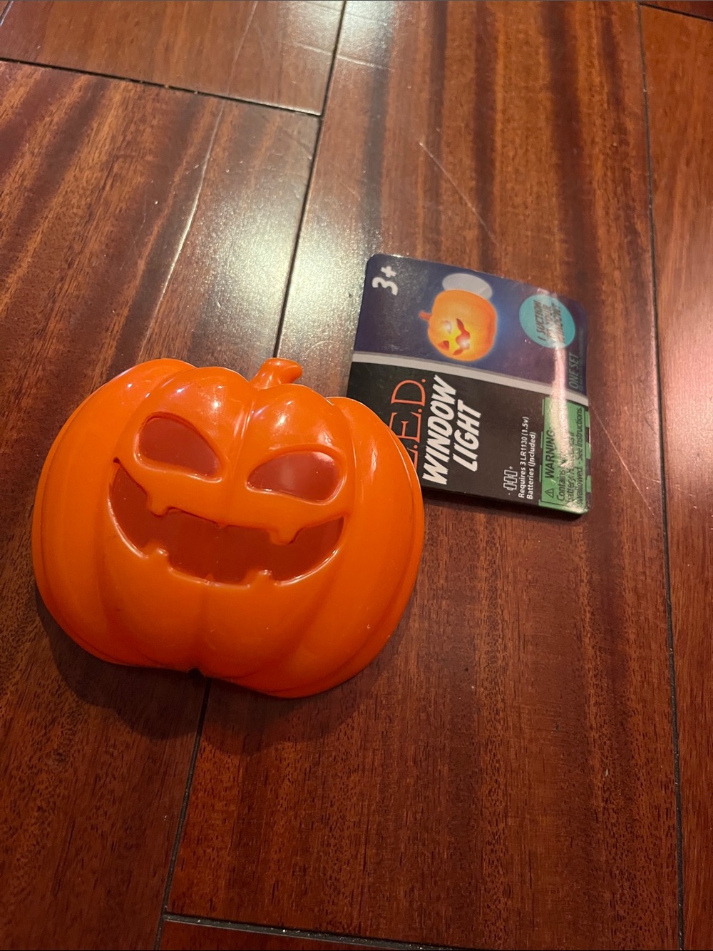 Halloween Pumpkin Window Light - Orange Jack-o'-Lantern